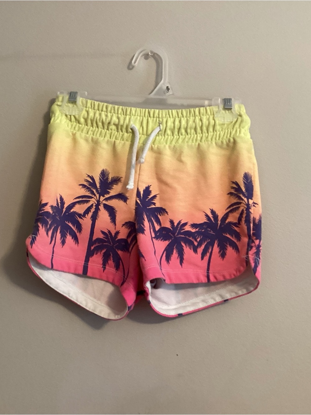 Circo Sunset Gradient Palm Print Drawstring Shorts in Yellow and Pink